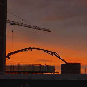 少妇就是爱鸡巴15P
